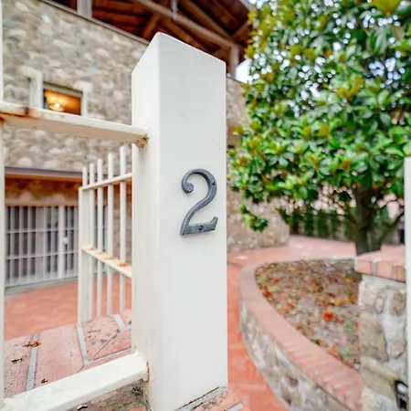 Luxury Guest house *